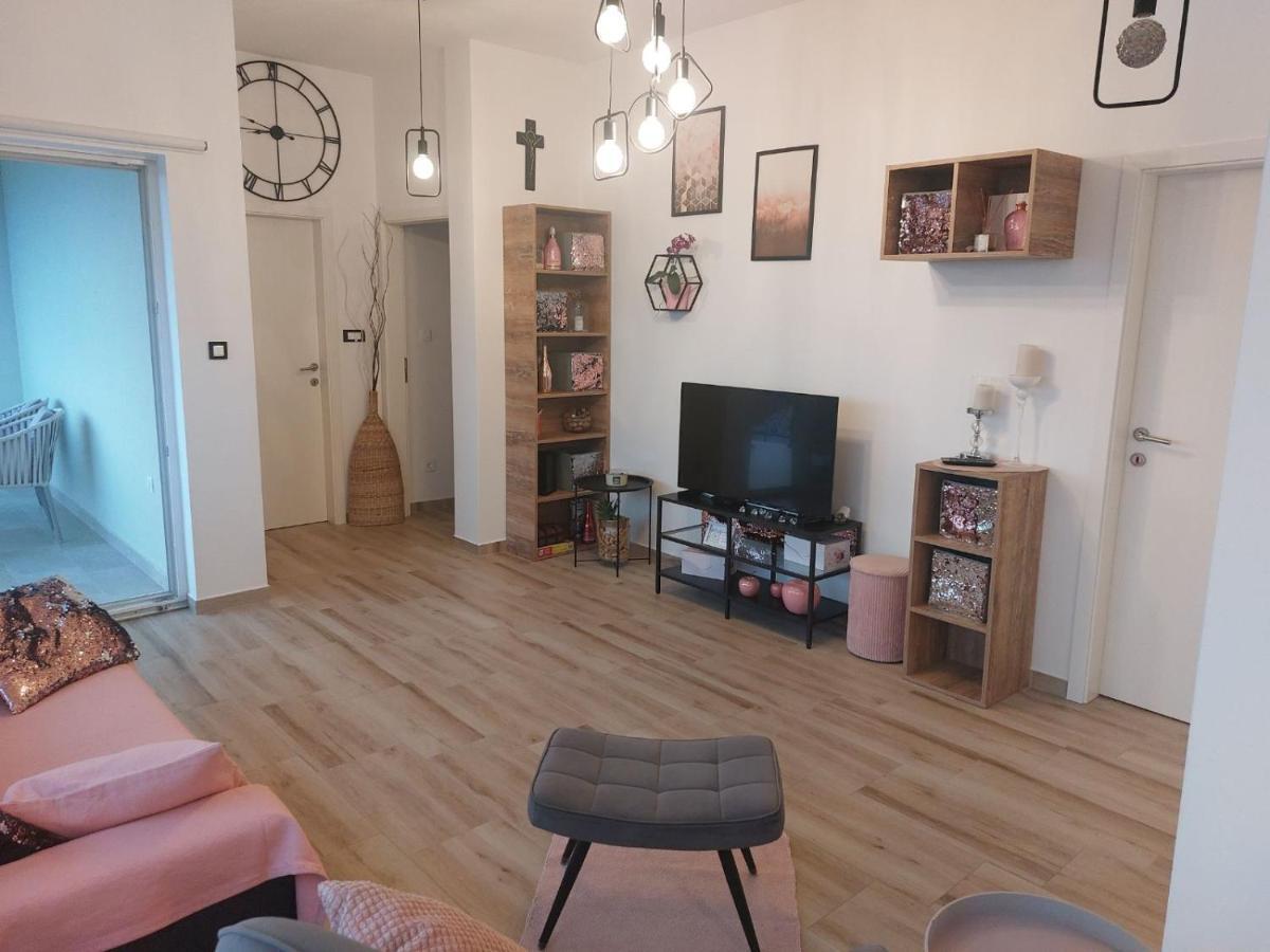 Apartment Mia 2 Banjol المظهر الخارجي الصورة